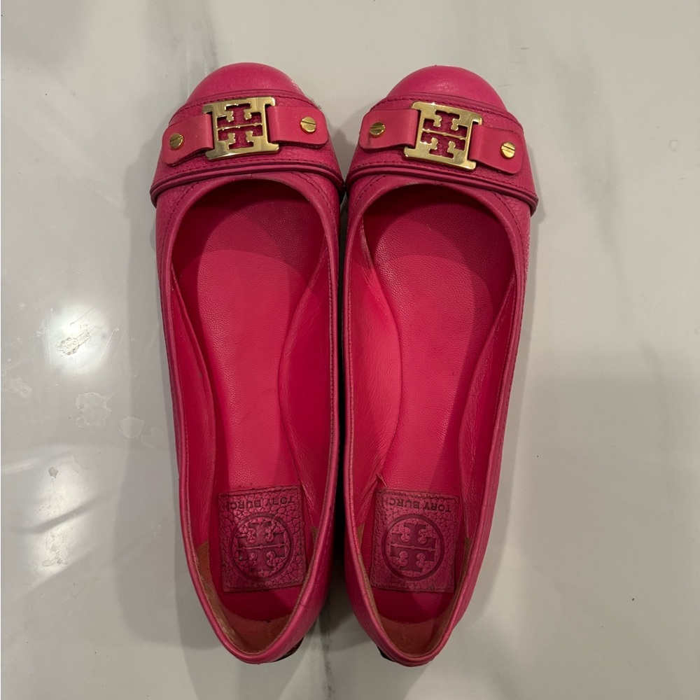 Tory Burch flat